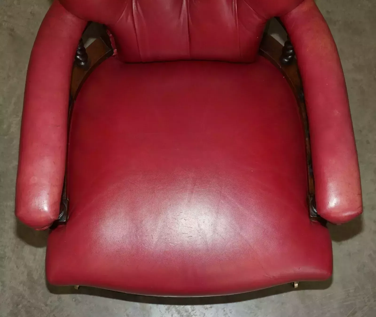 Antique William IV 1830 Chesterfield Tufted Barley Twist Frame Leather Armchair photo vinterior