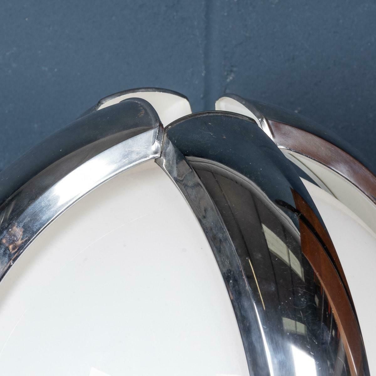 photo vinterior A 20th Century Italian "Space Age" Floor Lamp With Hand Blown Venetian Glass