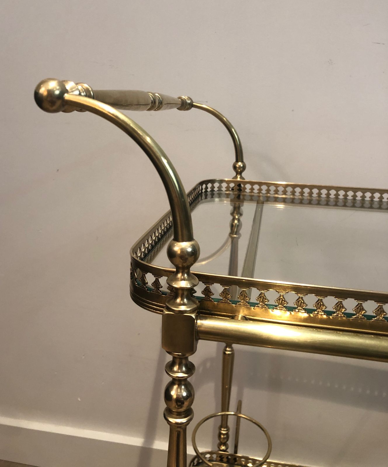 Neoclassical Style Rolling Table In Brass In The Taste Of Maison Jansen photo vinterior