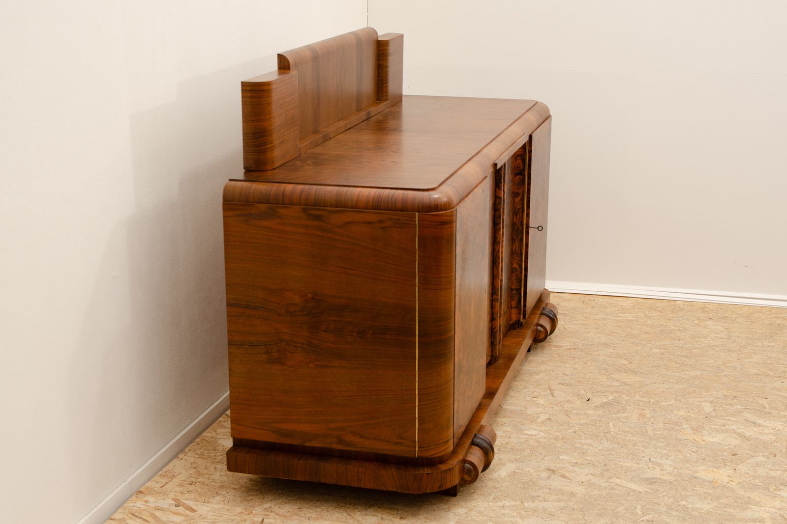 Volledig Gerestaureerd Frans Art Deco Stijl Dressoir, Jaren 1930 photo for sale