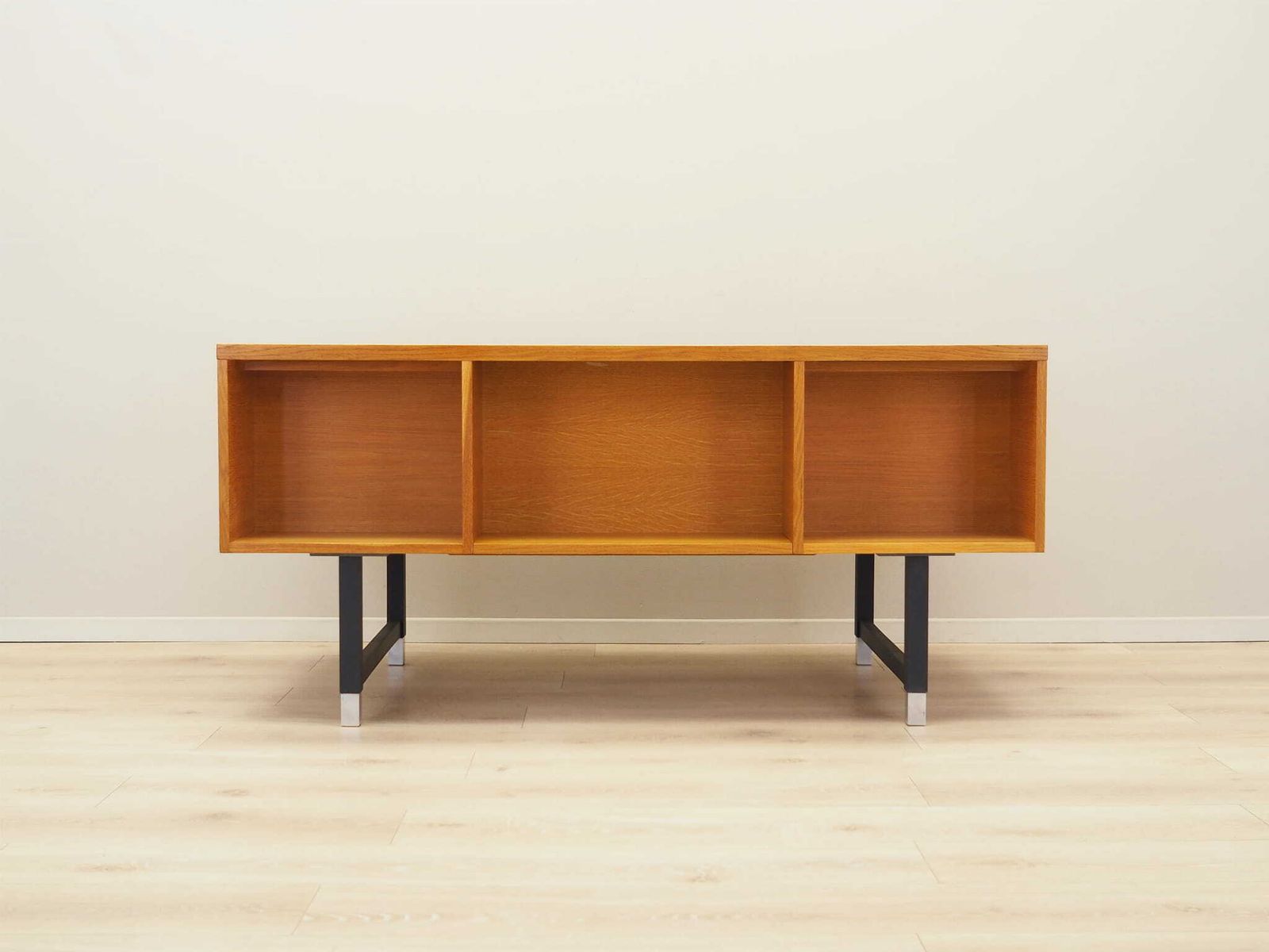 2609.0 Bureau In Es, Deens Design, Jaren 1970, Fabrikant: Eigil Petersens Møbelfabrik photo