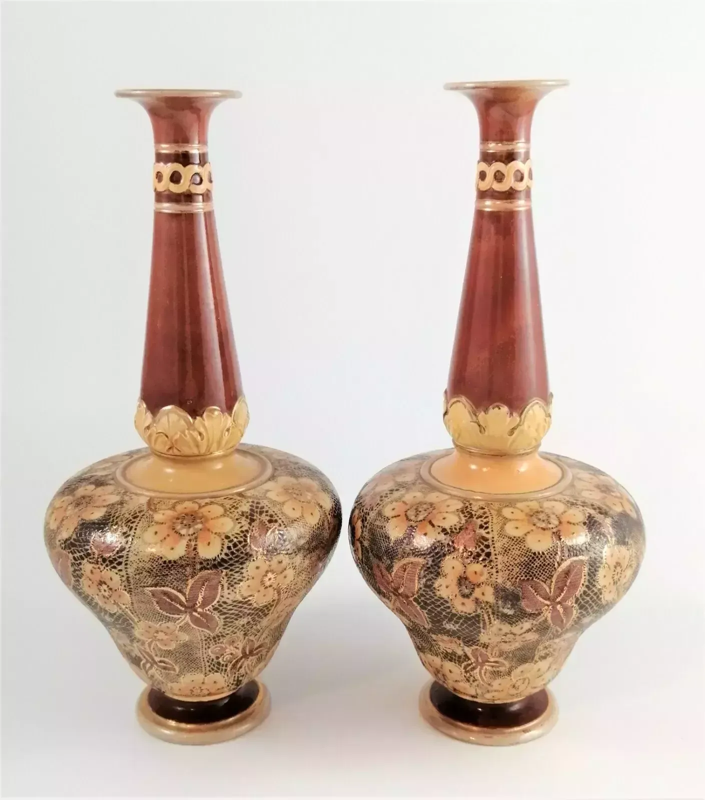 Late 19th Century Royal Doulton Slater's Patent Vase,Set Of 2 photo vinterior