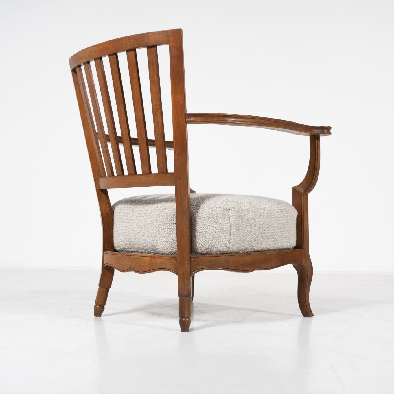 photo vinterior Pair Of Wooden And Fabric Armchairs, 1960s – New Upholstery