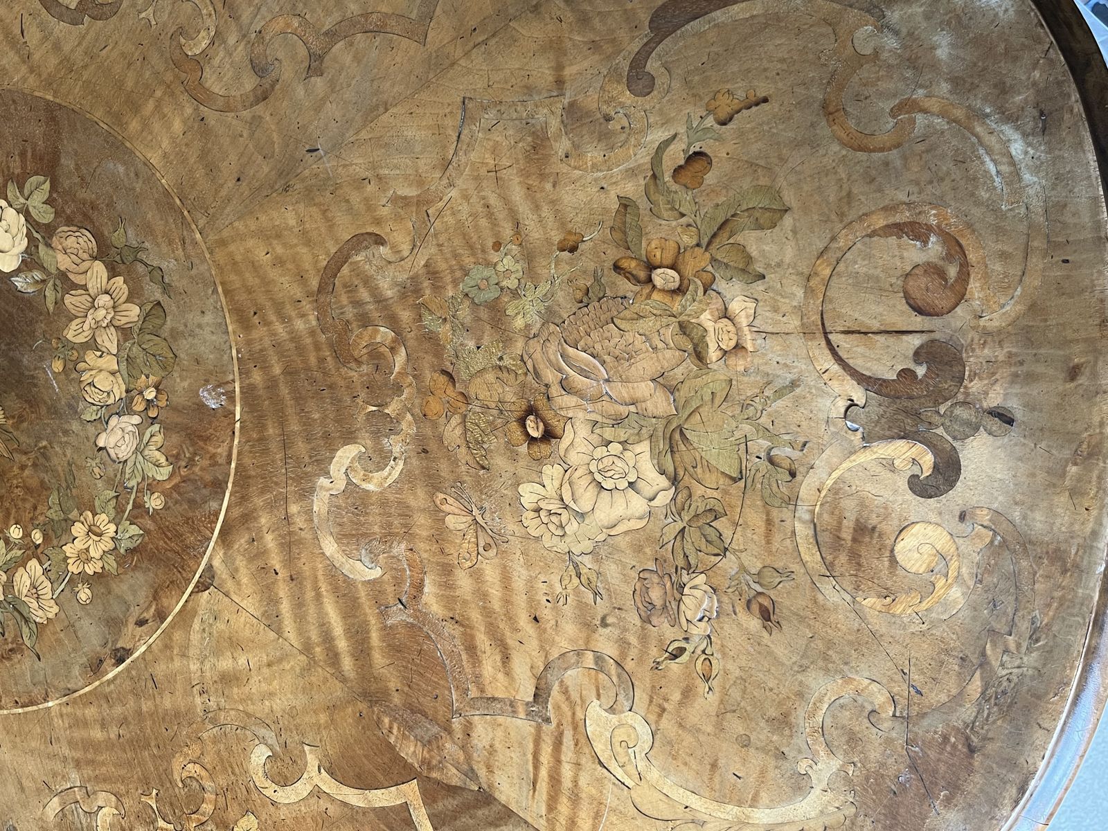 Furniture 19th Century Victorian Dining Table   Marquetry Throughout, Incredible Detail photo