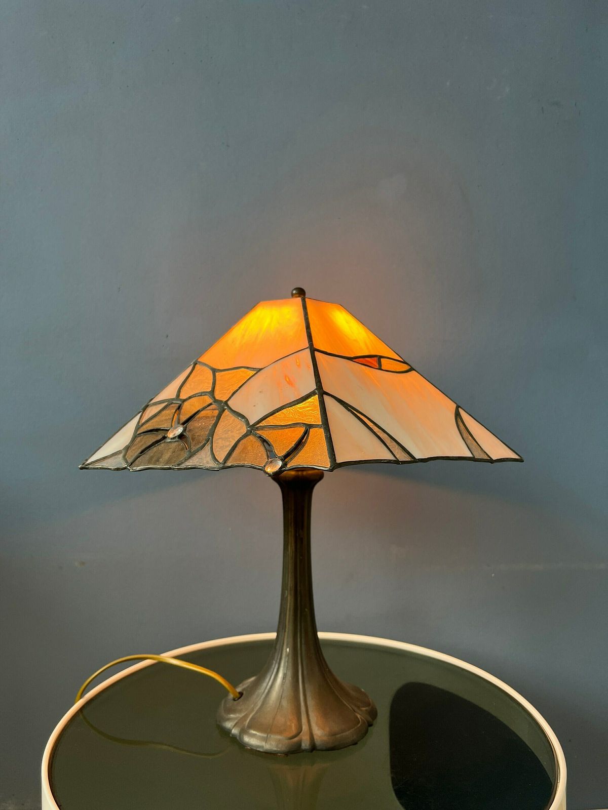Colourful Art Deco Stained Glass Table Lamp photo 262.0