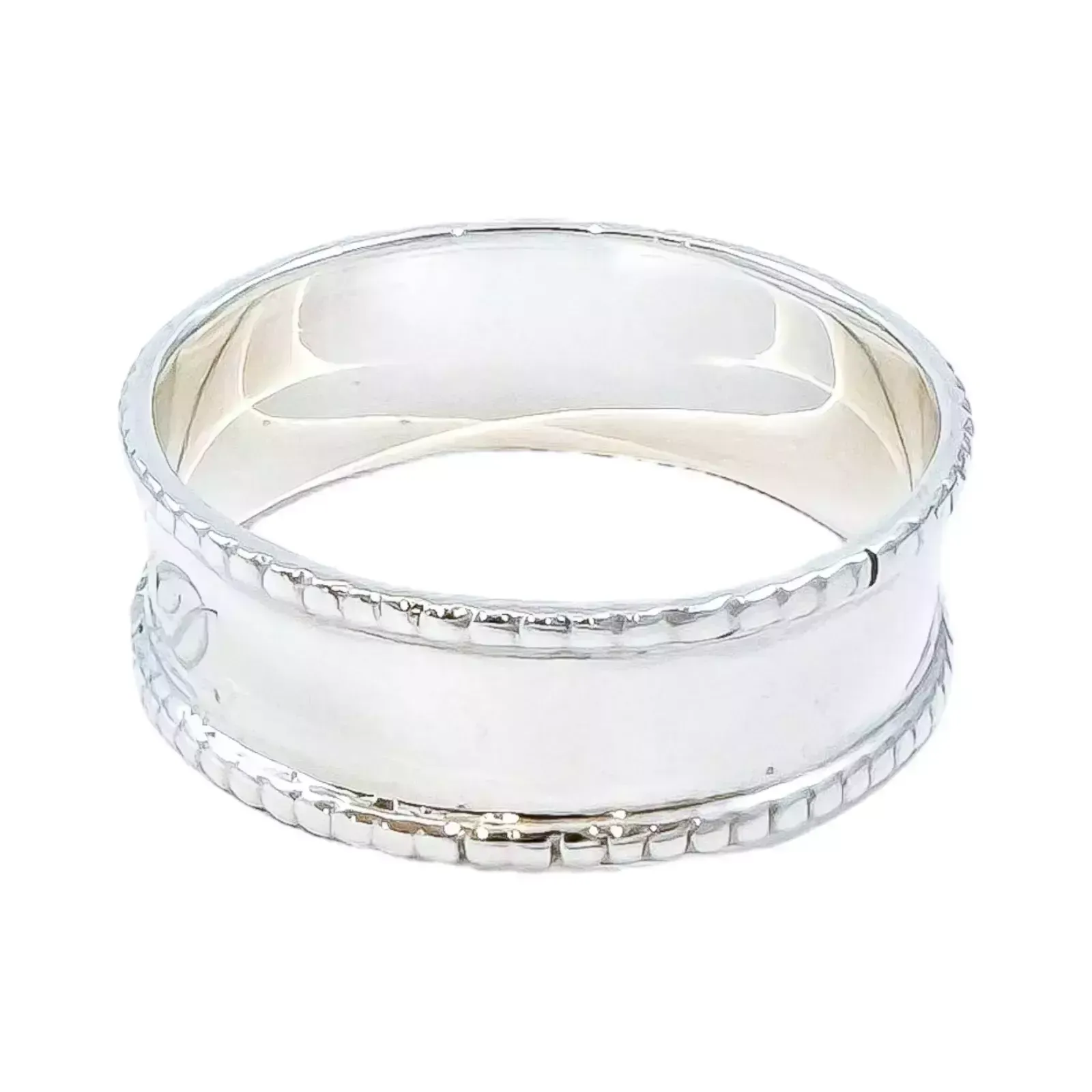 Vintage Classic Design Boxed Sterling Silver Napkin Ring With Beaded Border photo vinterior