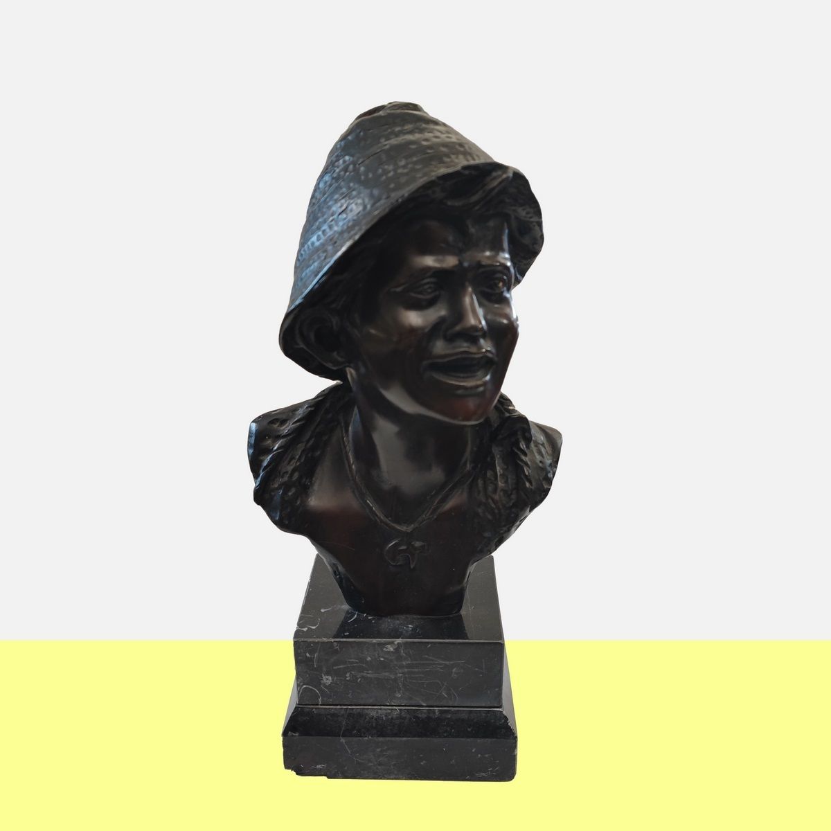 Bronze Sculpture By Giovanni De Martino, Boy With Hat And Chain With Crucifix