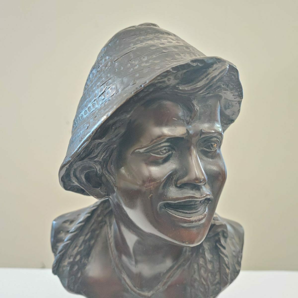 Bronze Sculpture By Giovanni De Martino, Boy With Hat And Chain With Crucifix photo furniture