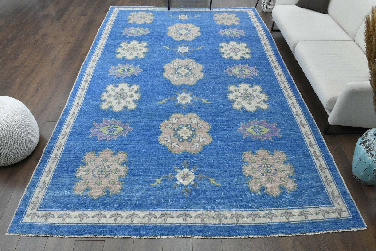 8x12.1 Ft, Blue Oushak Rug, One Of A Kind, Vintage Turkish Rug, Oushak Handmade Wool, Blue Floral Rug, Decor, Traditional Ethnic Carpet photo furniture