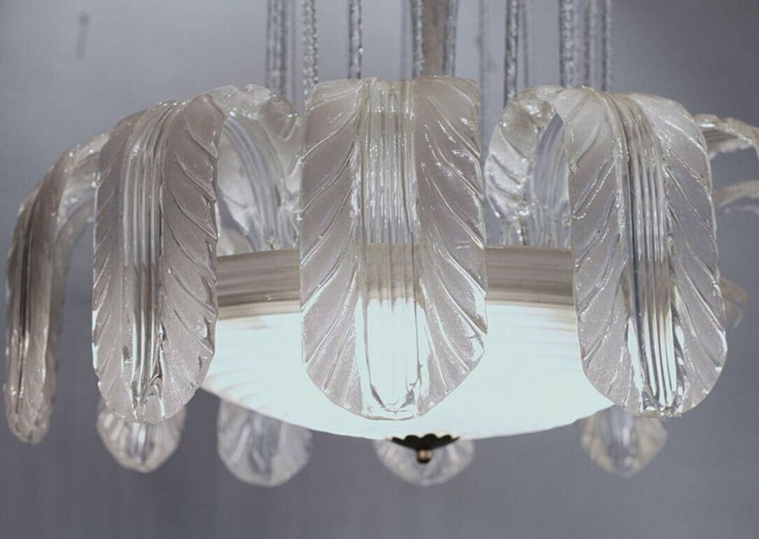 Imposing Rare Barovier Fountain Chandelier, White Puligoso, 1930s, Murano Deco photo for sale