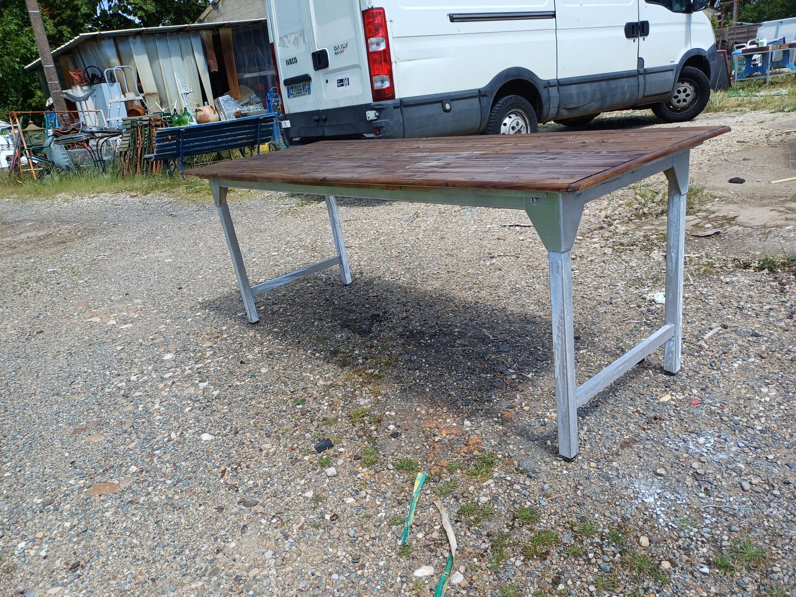 Industrial Table In Aluminum And Wood photo vinterior