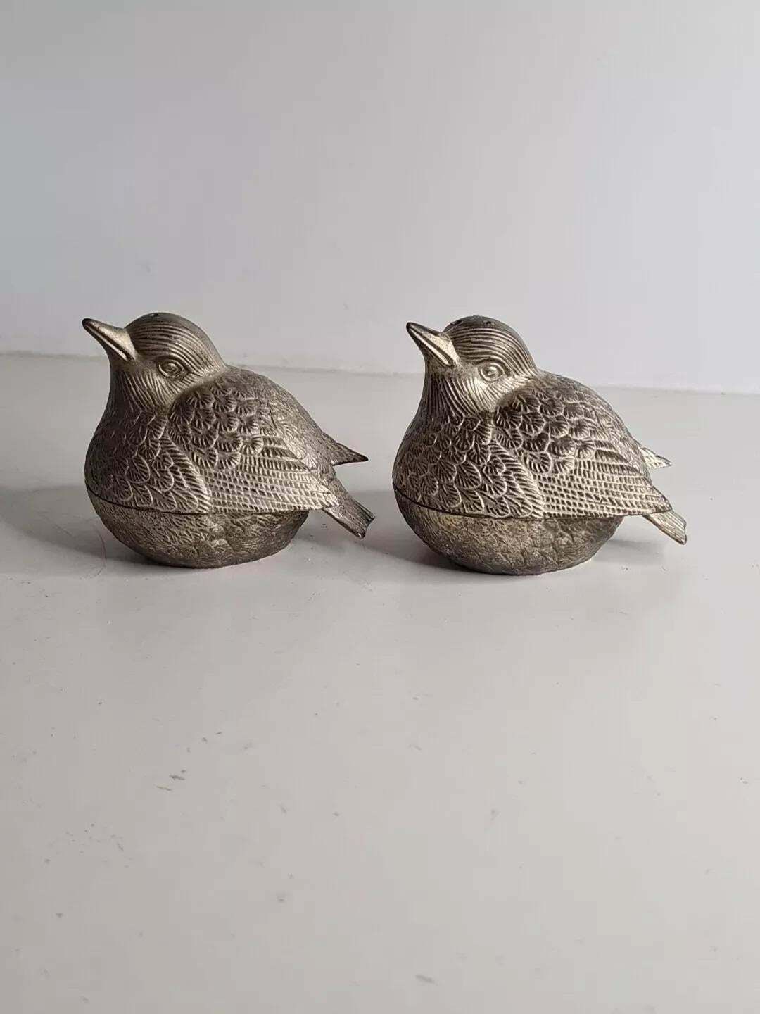 Decorative Silver Salt Shaker, A Pair Of Antique Salt Shaker Sliver Quail Birds photo 560.0