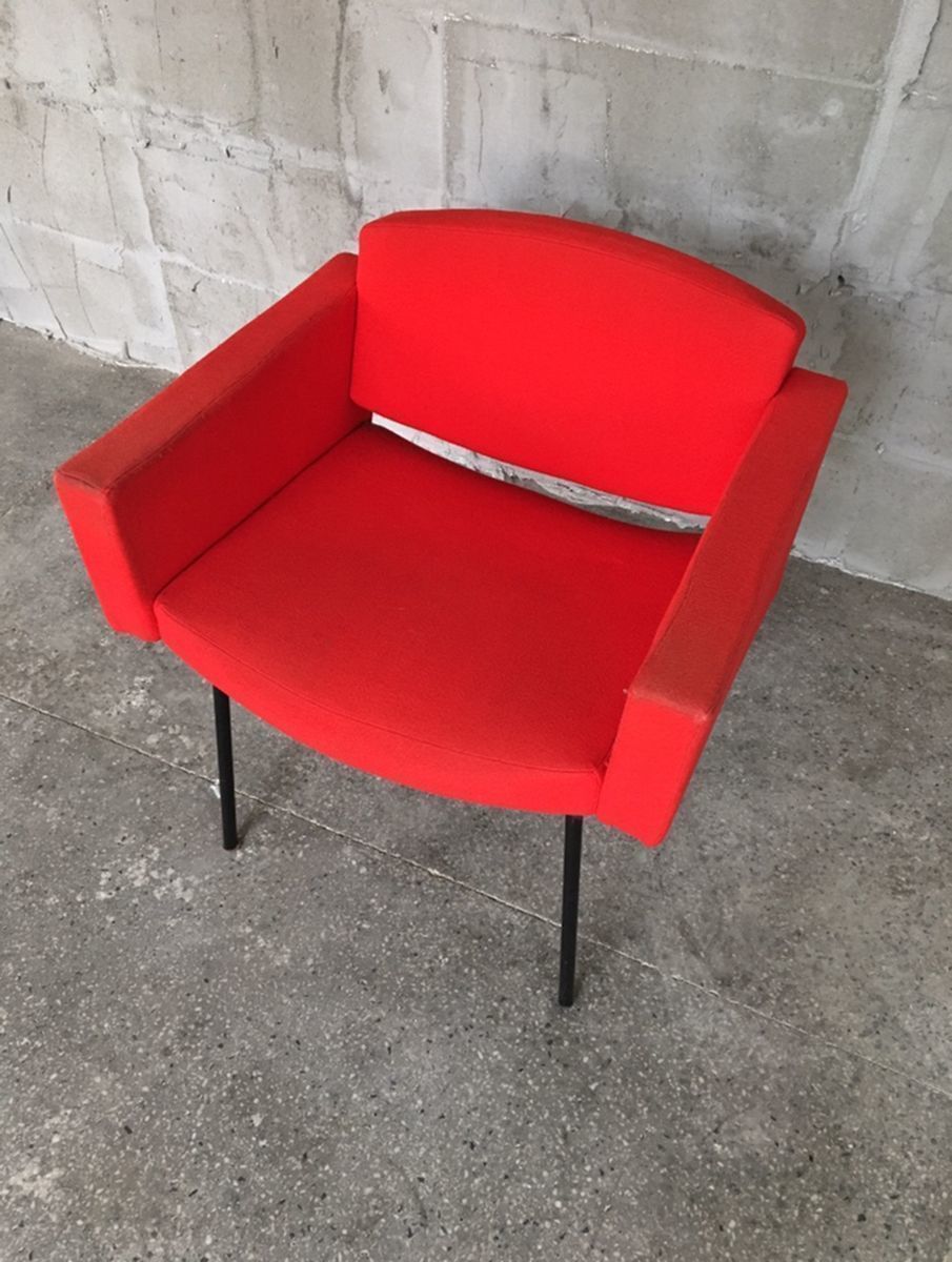 Red Council Armchair By Pierre Guariche For Meurop, 1960s photo for sale