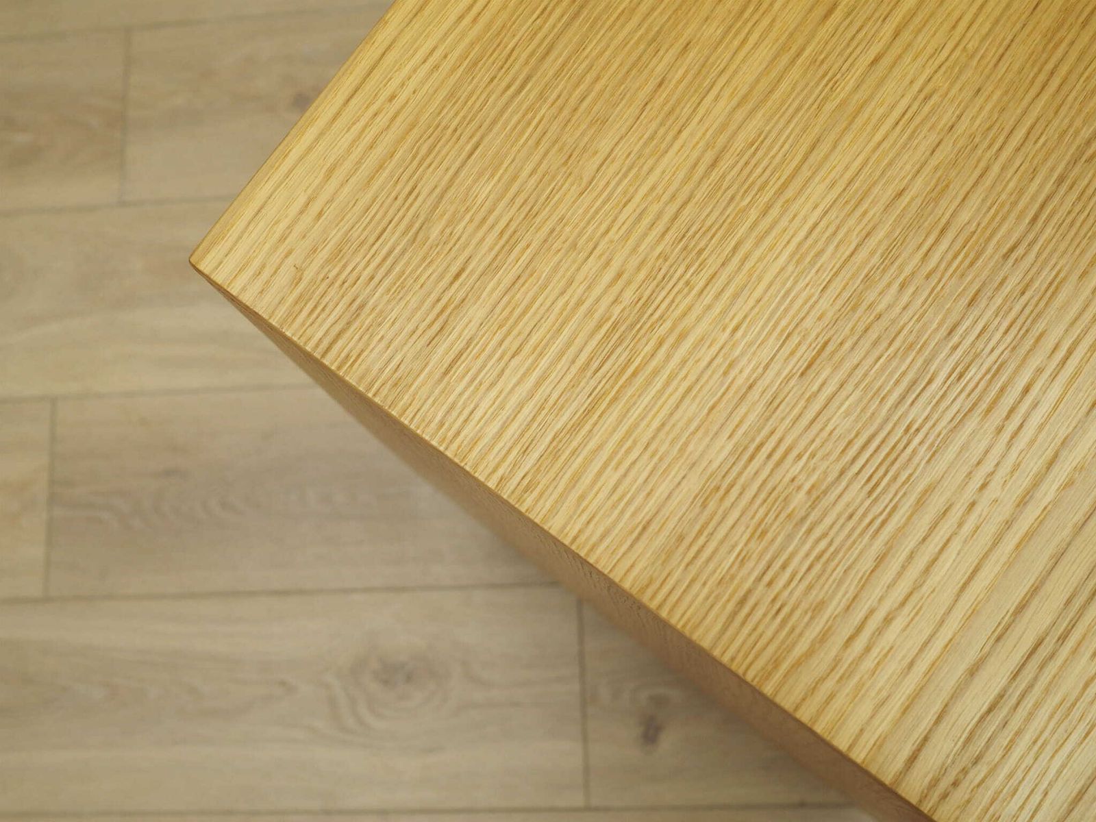 Oak Bookcase, Scandinavian Design photo vinterior