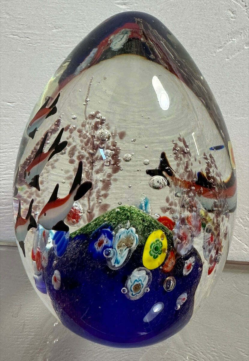 Contemporary Chinese Aquarium Murano Style Glass Paperweight photo 225.0