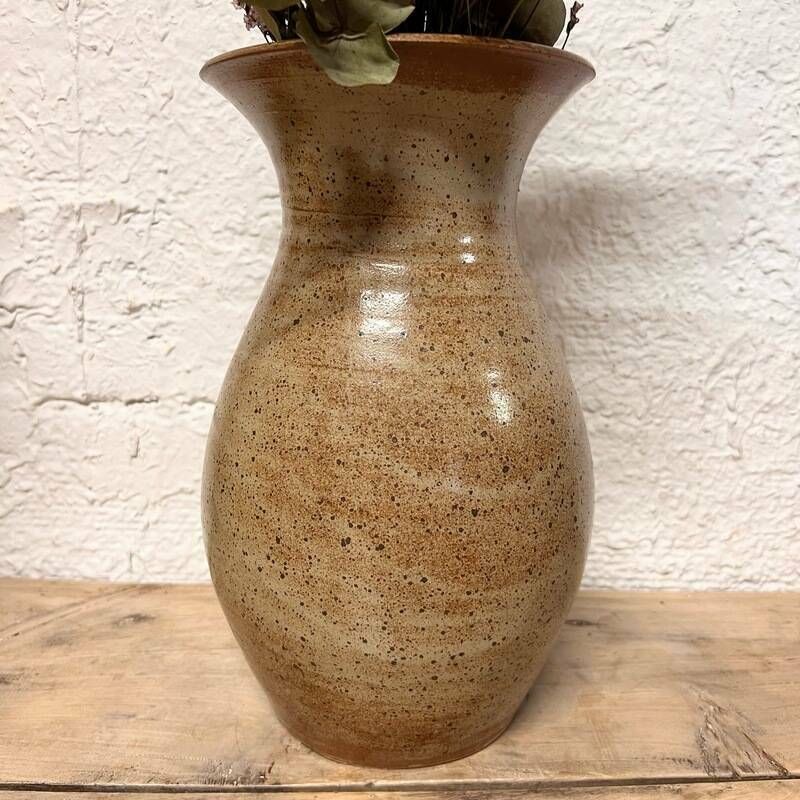Large Stoneware Vase photo vinterior