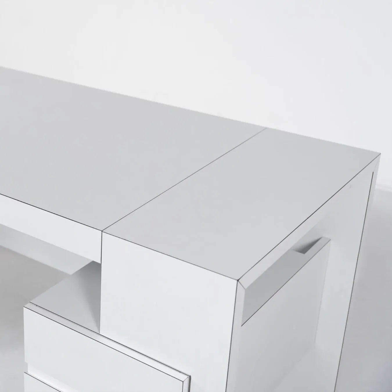 Mid Century Modern Desk By Wim Wilson For Castelijn, 1960s photo for sale