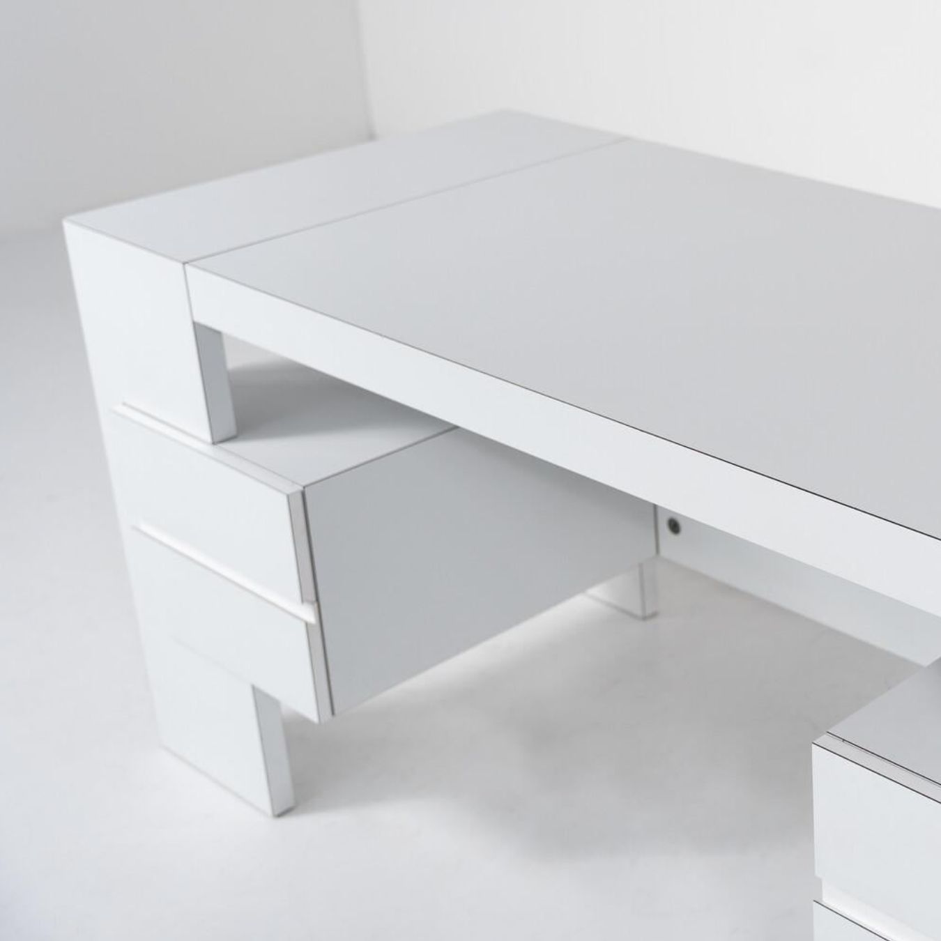 Mid Century Modern Desk By Wim Wilson For Castelijn, 1960s photo Furniture