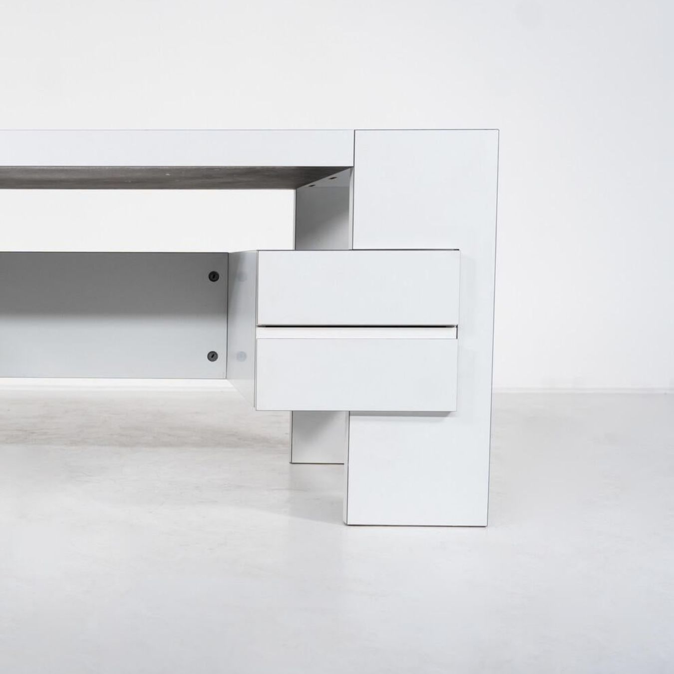 Mid Century Modern Desk By Wim Wilson For Castelijn, 1960s photo vinterior
