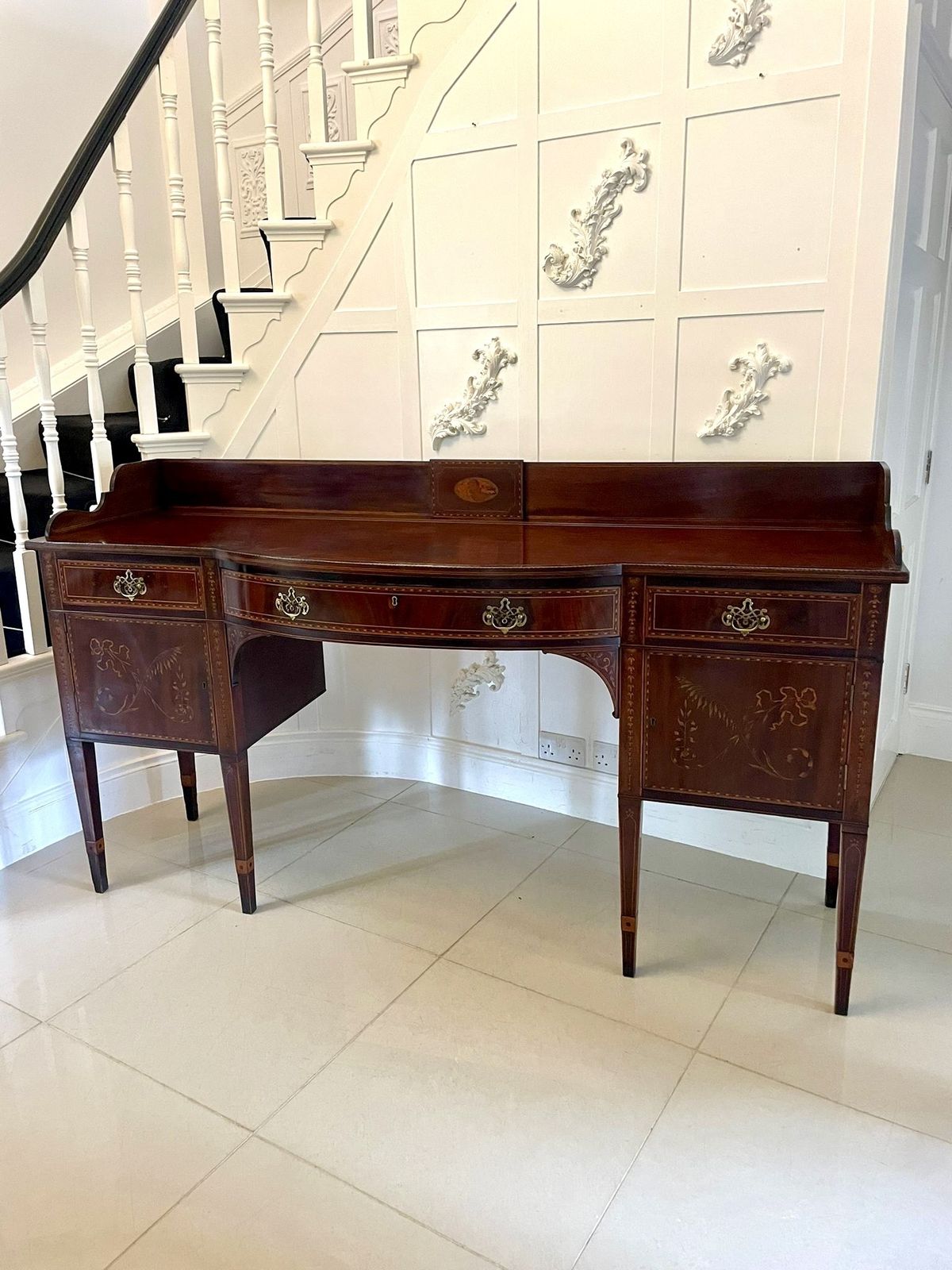 photo buy Magnificent Quality Large Antique 18th Century Inlaid Mahogany Sideboard