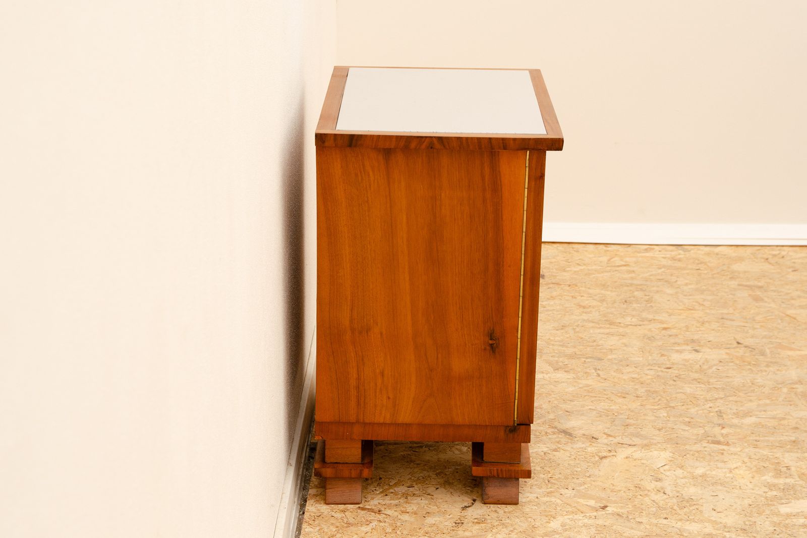 Elegant Fully Renovated Art Deco Night Stand, 1930s, Bohemia photo vinterior