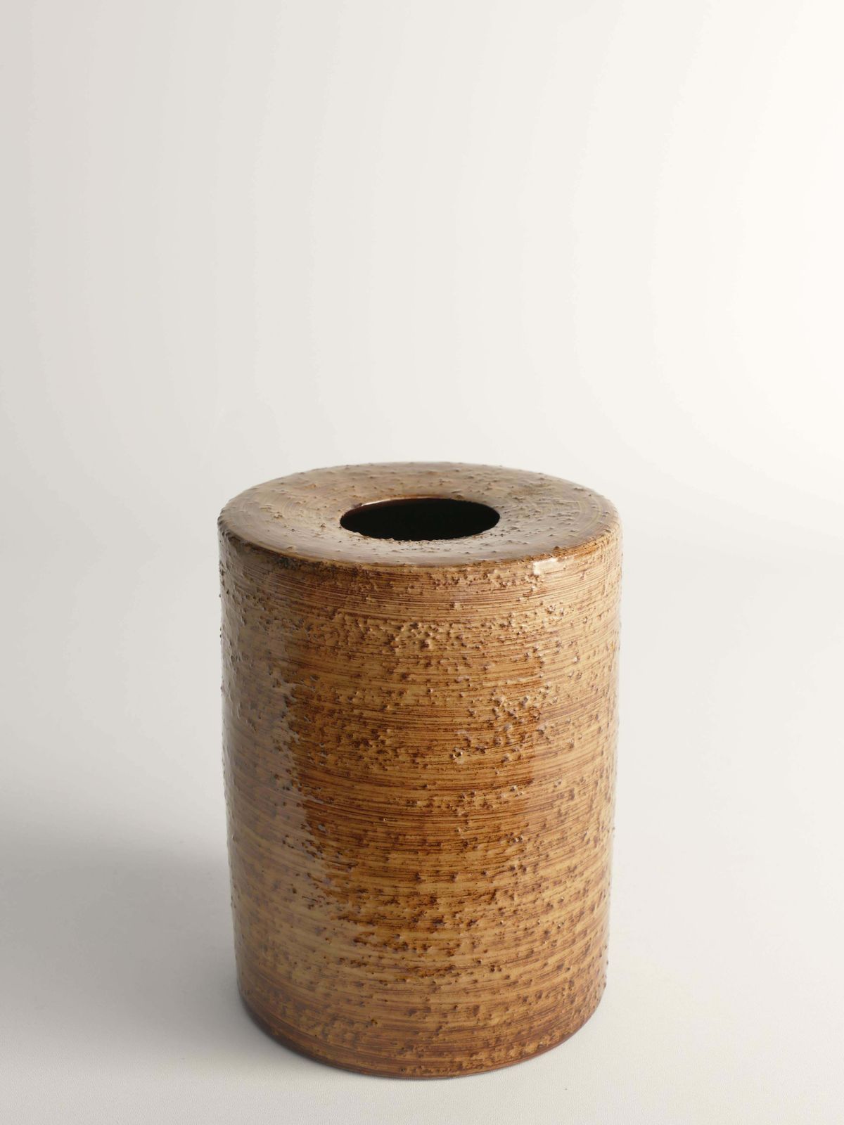 Scandinavian Modern Brown Cylindrical Vase, Jerk Werkmäster, Nittsjö Sweden 1960 photo Home Decor