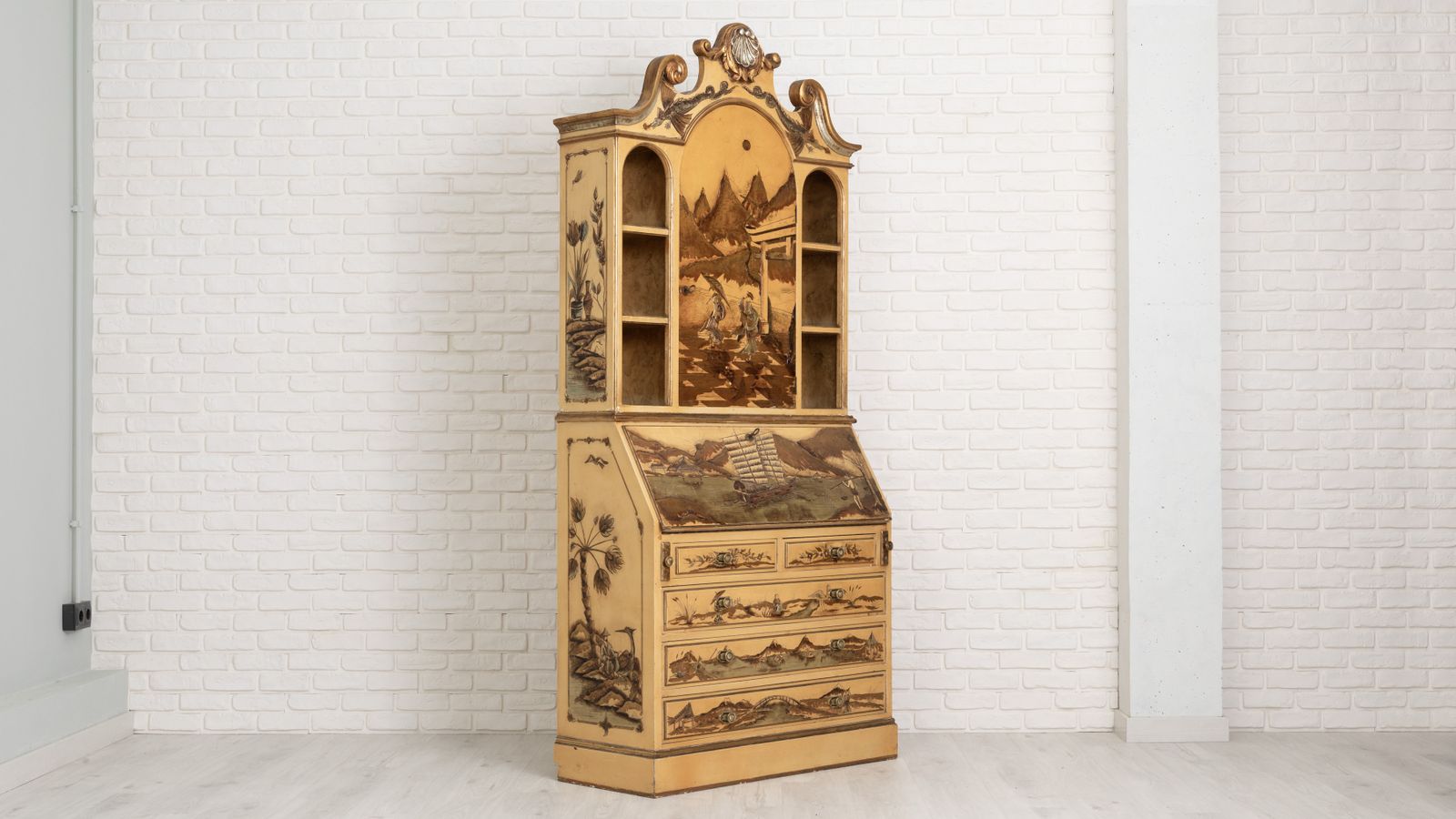Bureau Bookcase With Oriental Motifs In Relief