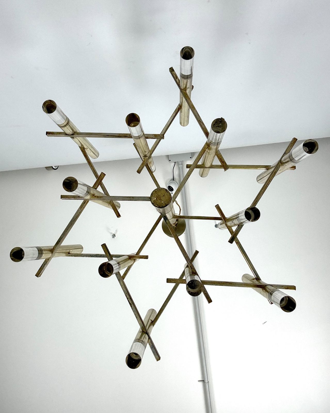 Sciolari 9 Lights Slight Gilded Chrome And Perspex Chandelier Model Ice, Italy 60s photo vinterior