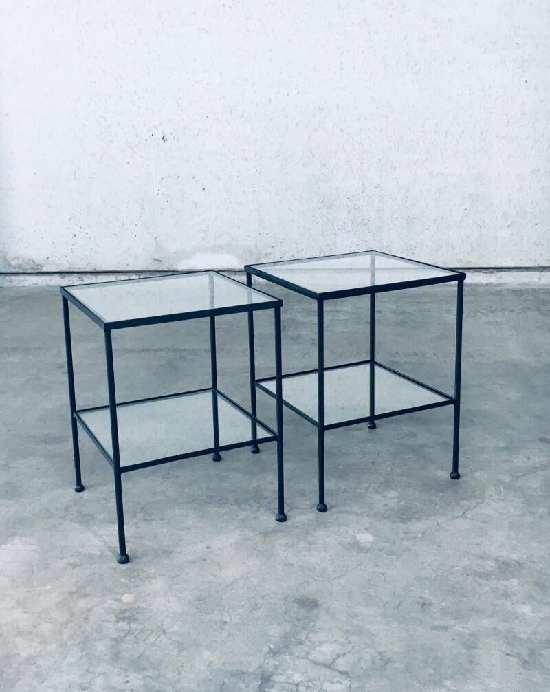 photo furniture Minimalistisch Design Bijzettafelset Met Twee Bladen / 2, België, Ca. Jaren 1960