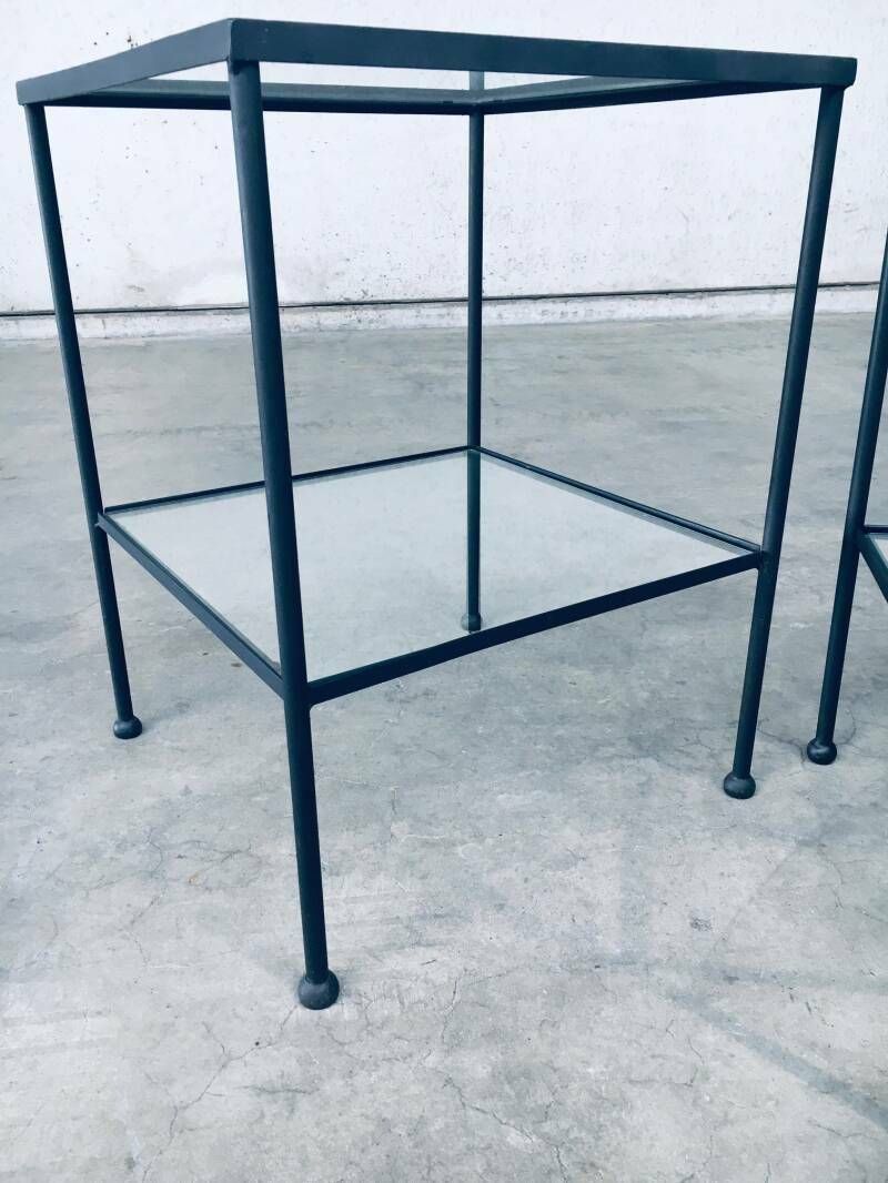photo buy Minimalistisch Design Bijzettafelset Met Twee Bladen / 2, België, Ca. Jaren 1960