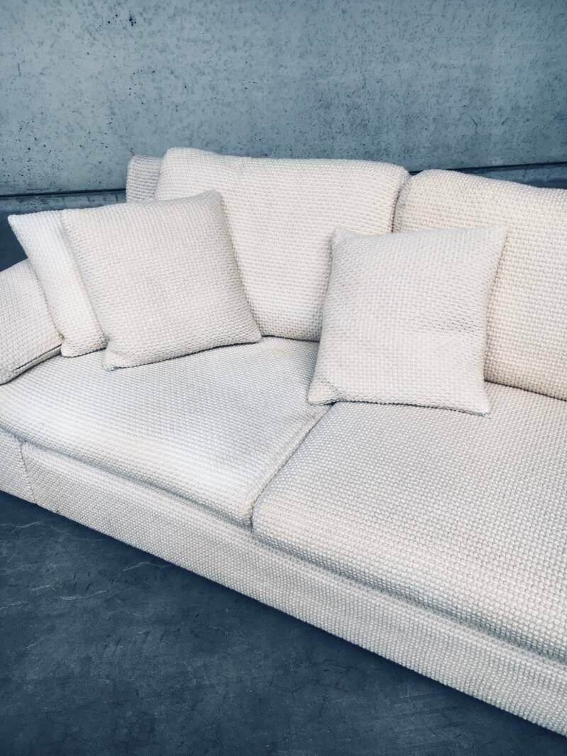 photo buy Driezitsbank – Mid Century Modern Design – Bouclé Wol – Jaren 1960