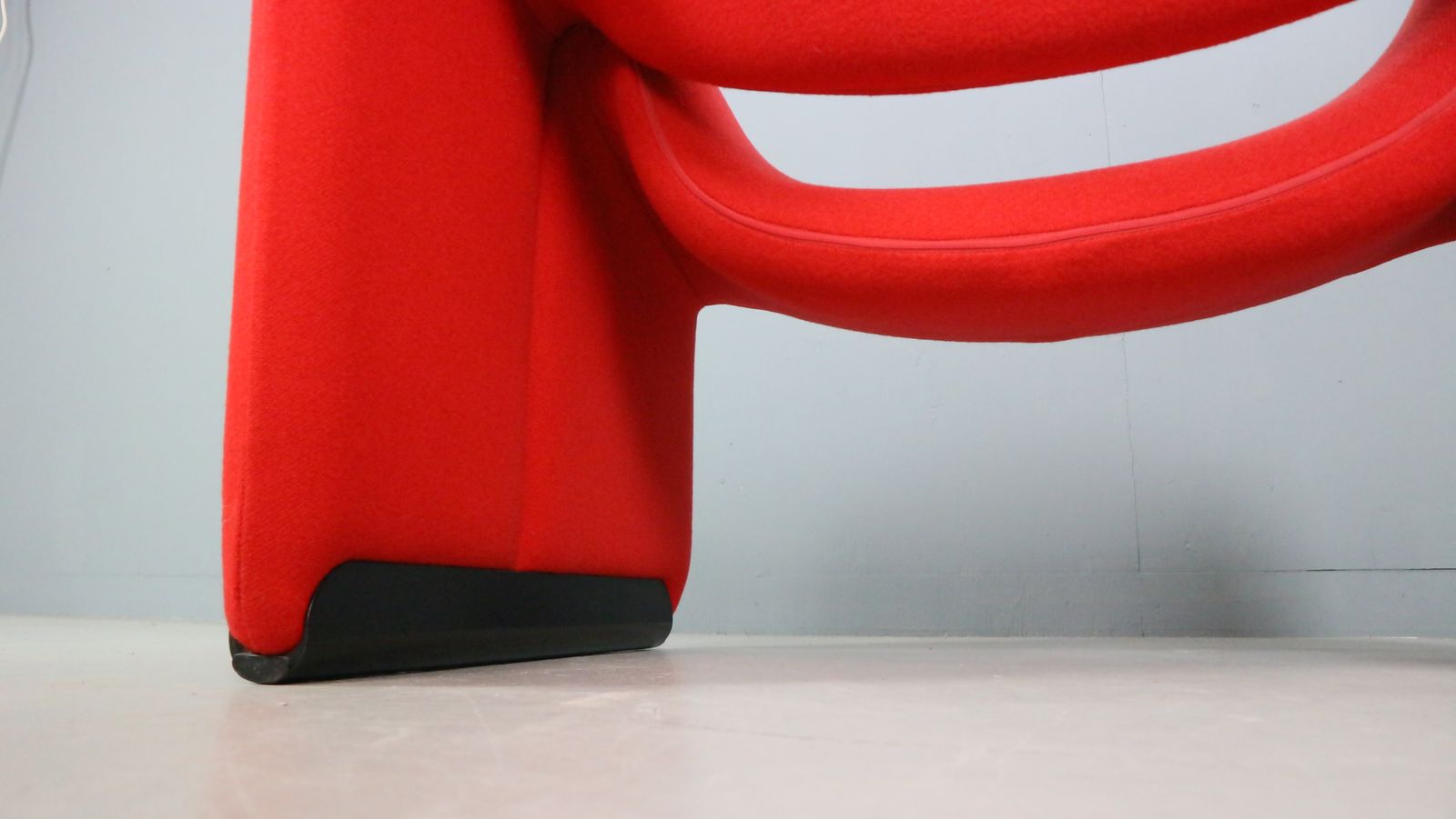 photo buy Pierre Paulin Set Of 2 F598 Groovy Armchairs For Artifort New Upholstery, 1972