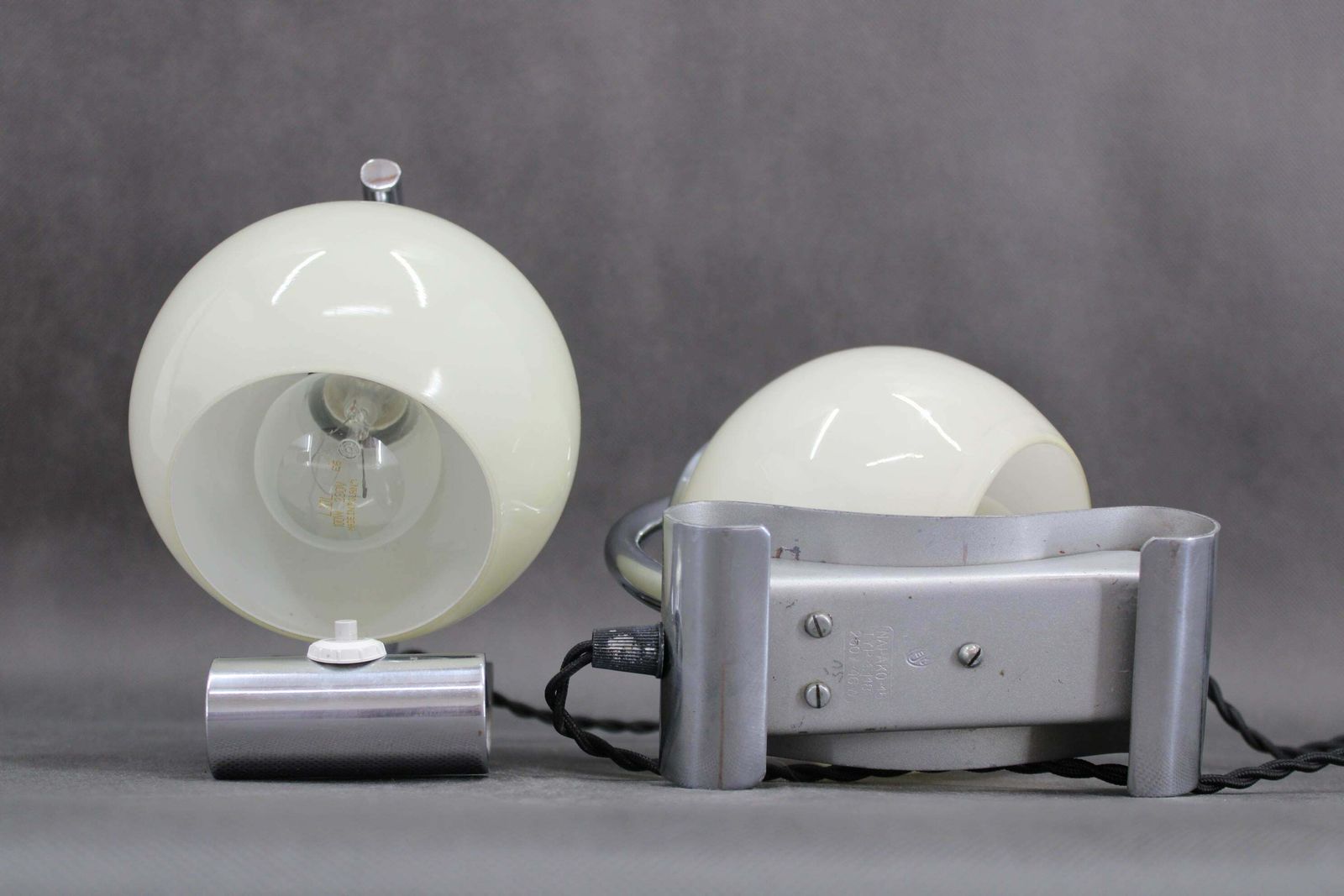 1930s Pair Of Art Deco Chrome Plated Table Lamps, Czechoslovakia photo 575.0