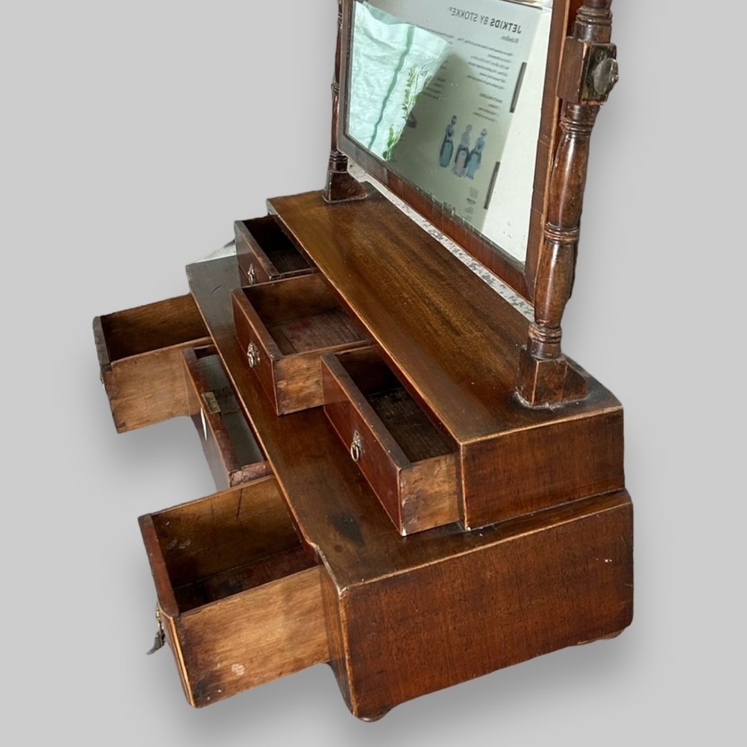 A Regency Two Tired Dressing Table Mirror photo Furniture