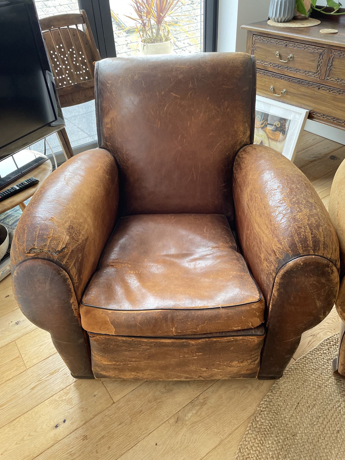 photo vinterior Pair Of French Brown Leather Club Chairs Circa 1920 30 Original Condition