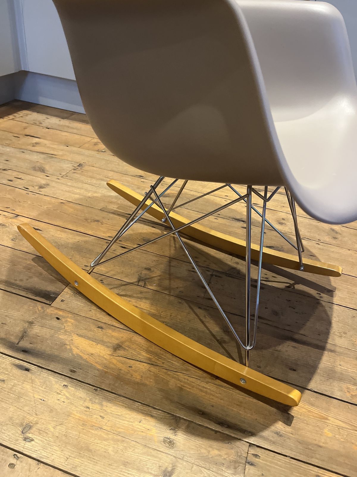photo for sale Eames Vitra Rocking Chair Grey 2011