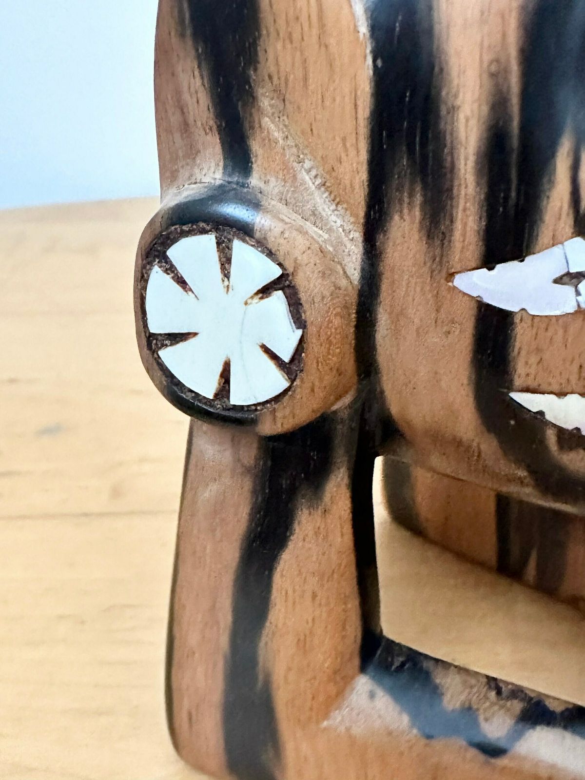Hand Carved Nguzunguzu Mother Of Pearl Figure, Tribal Art, The Solomon Islands Oceanic Art, Wood Statue, Man Cave Decor photo vintage