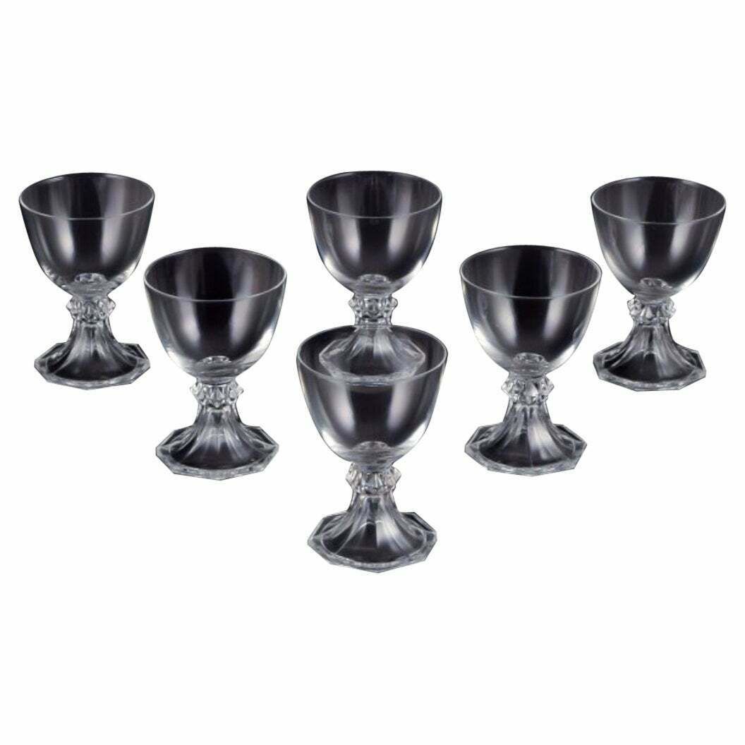Val St. Lambert, Belgium. Set Of Six Red Wine Glasses In Clear Crystal Glass.