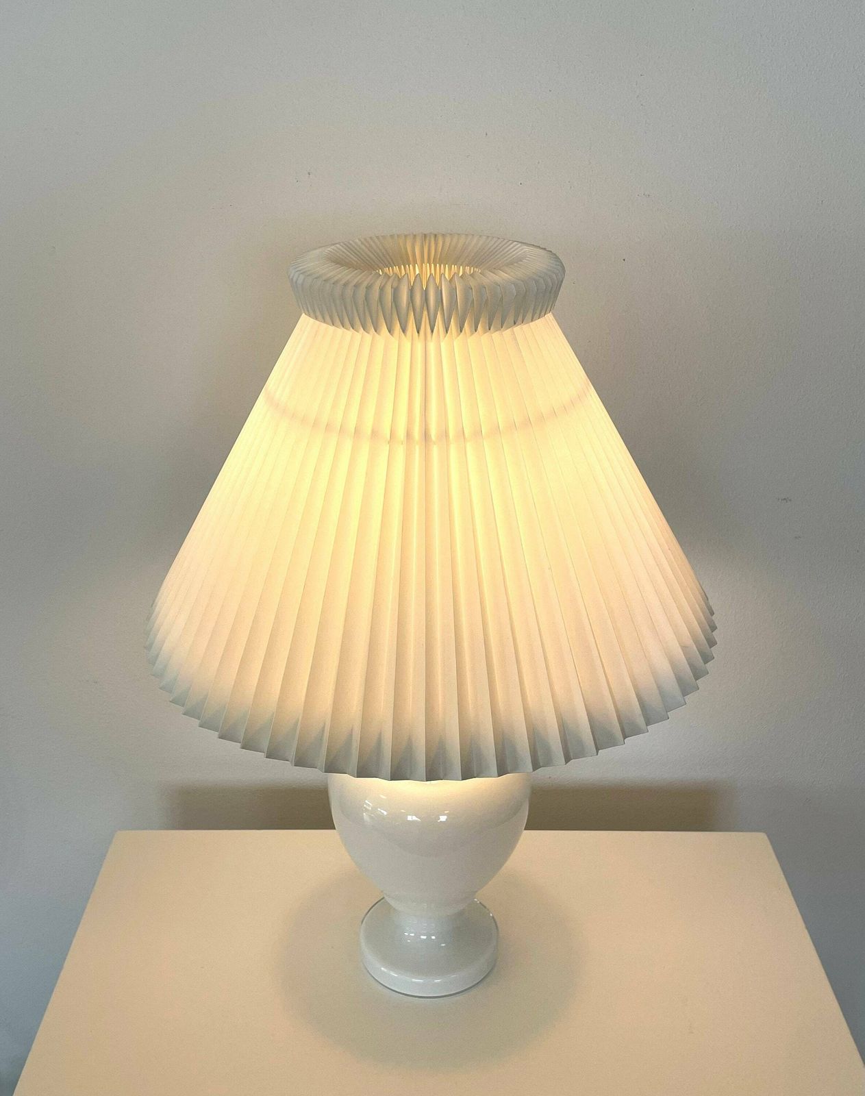 Danish Vintage “Roma” Table Lamp In White Opal Glass With Le Klint Shade   Design By Anne Grete Von Halling Koch For Royal Copenhagen photo for sale