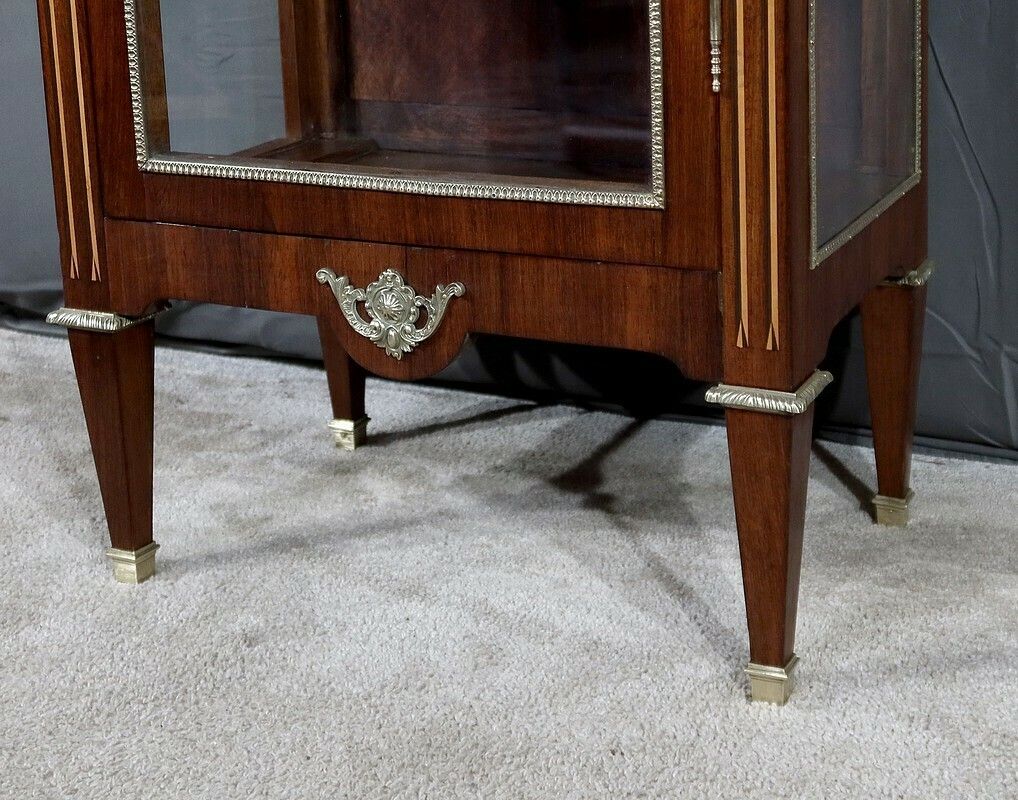 1830.0 Small Showcase In Marquetry On All Sides, Louis XVI Style – 1920 photo