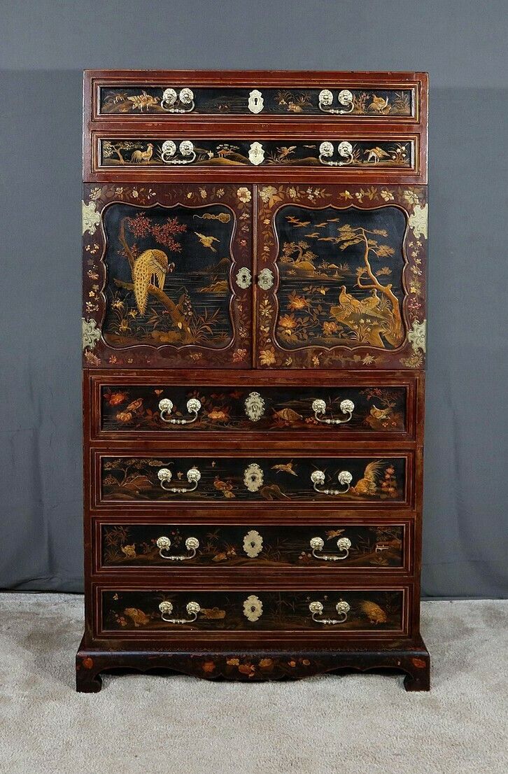 Chinese Cabinet In Lacquered Wood And Painted Wood – Early 20th Century