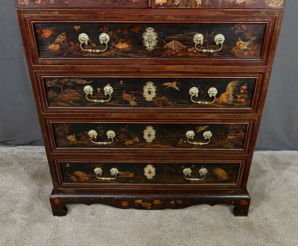 photo vintage Chinese Cabinet In Lacquered Wood And Painted Wood – Early 20th Century