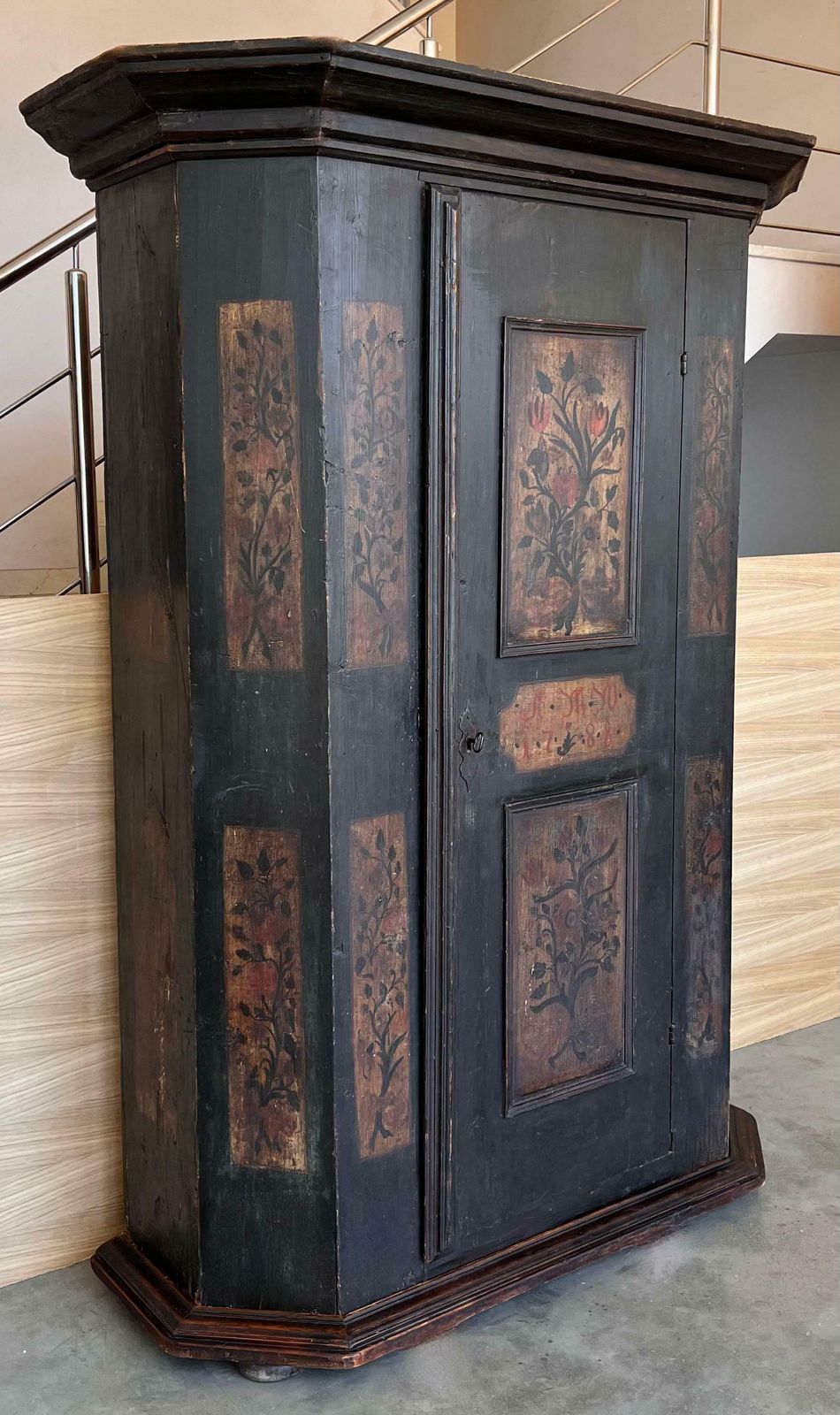 Armoire espagnole peinte, 1788, XVIIIe siècle photo 9018.0