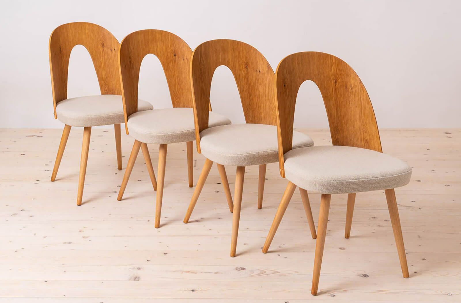 Set Of 10 Mid Century Dining Chairs By A.šuman, 1960s, Customizable Upholstery Available photo vinterior