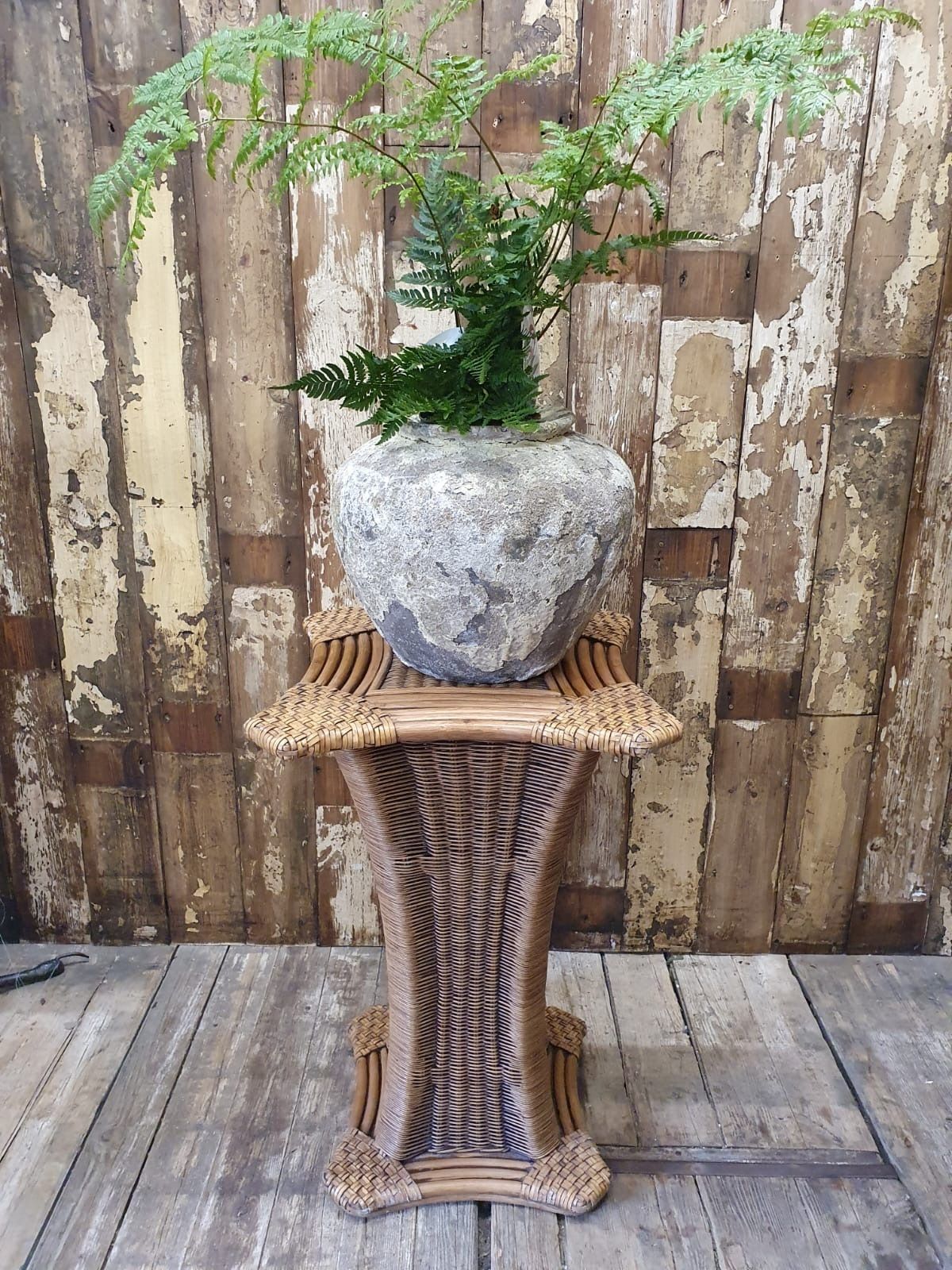 Home Decor Antique Italian Mineral Glaze Pot photo