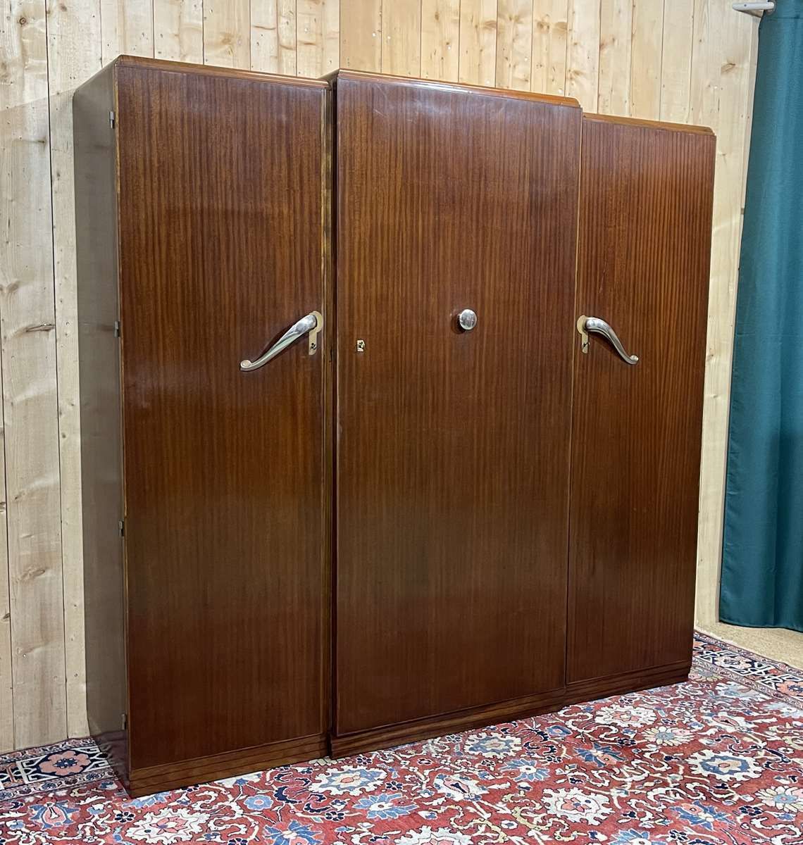 photo furniture Mahogany Cabinet In Art Deco Style
