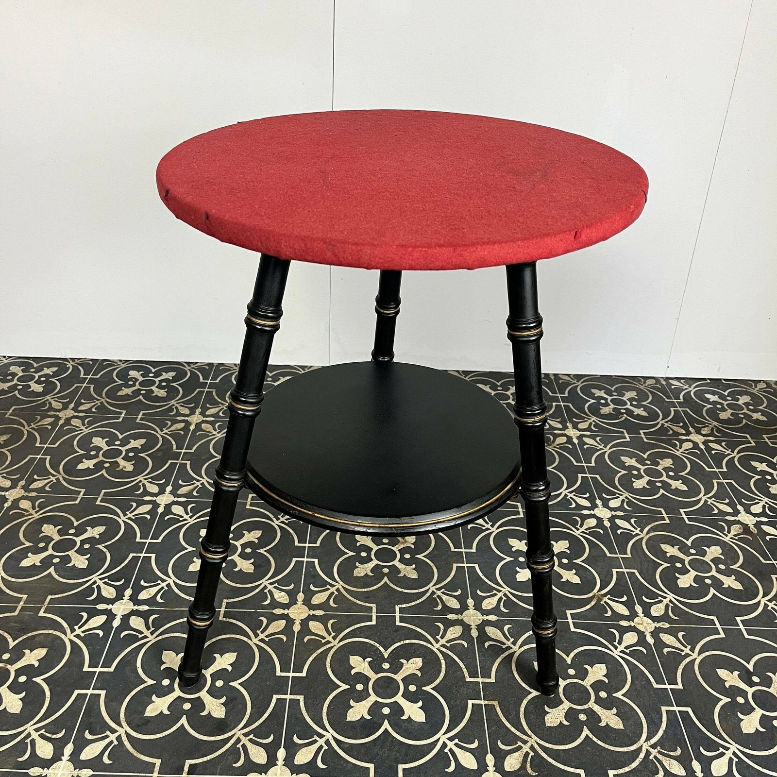 Early 20th Century Stylish Ebonised Coffee Or Side Table, Period Faux Bamboo, Antique Furniture, Red Baize, Gold Detail, Interior Design photo 325.0