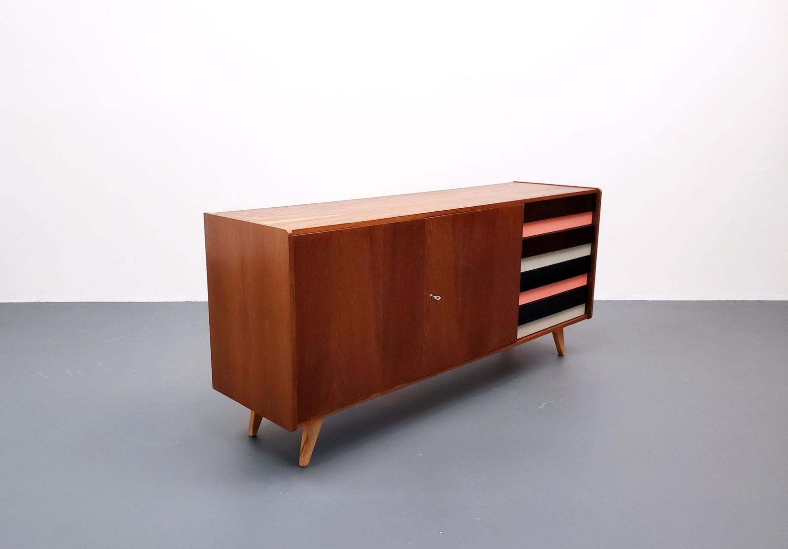 1966 Jiri Jiroutek Sideboard, Model U 460 In Black, White And Pink photo for sale