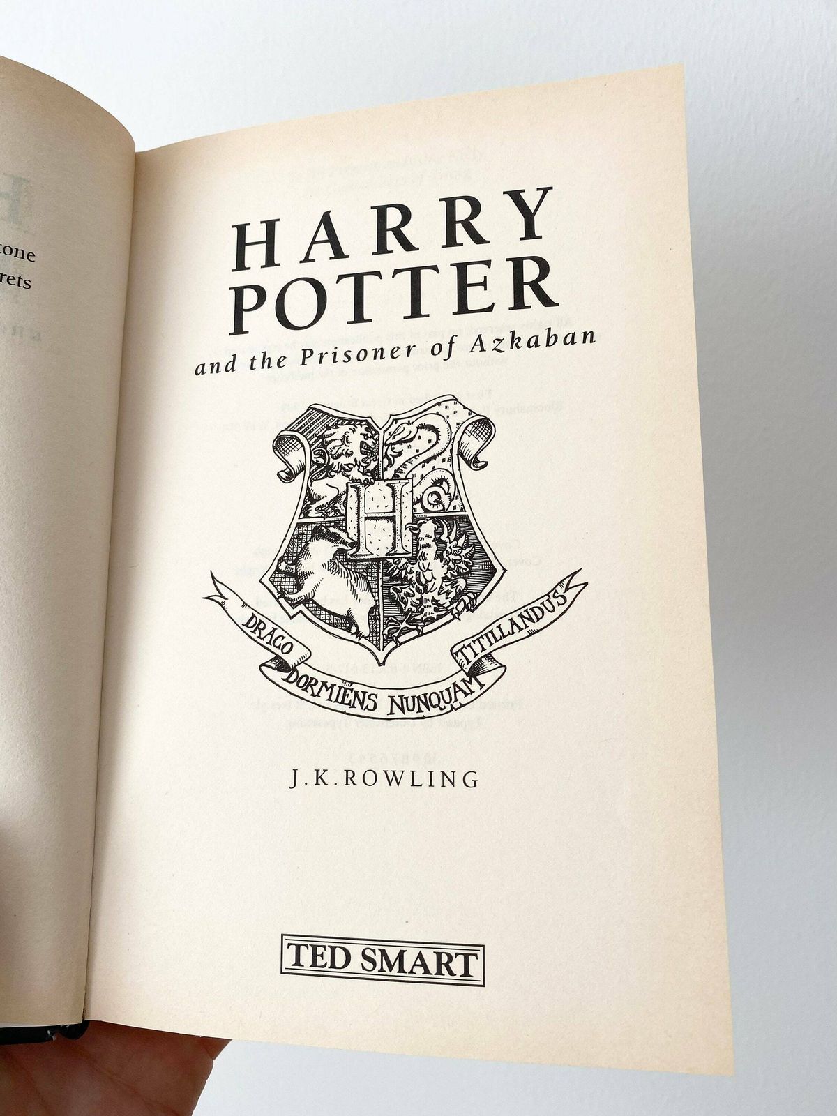 Harry Potter And The Prisoner Of Azkaban J. K. Rowling, 1999, Hard Cover, First Edition photo furniture