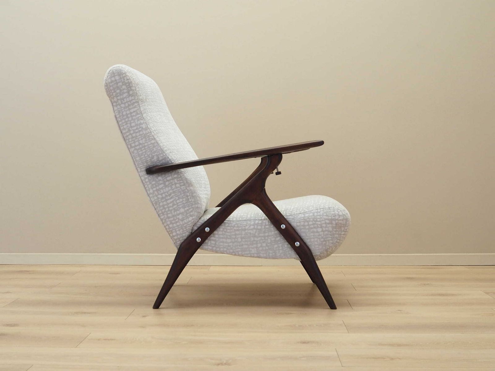Beech Armchair, Italian Design, 1970s, Production: Italy photo buy
